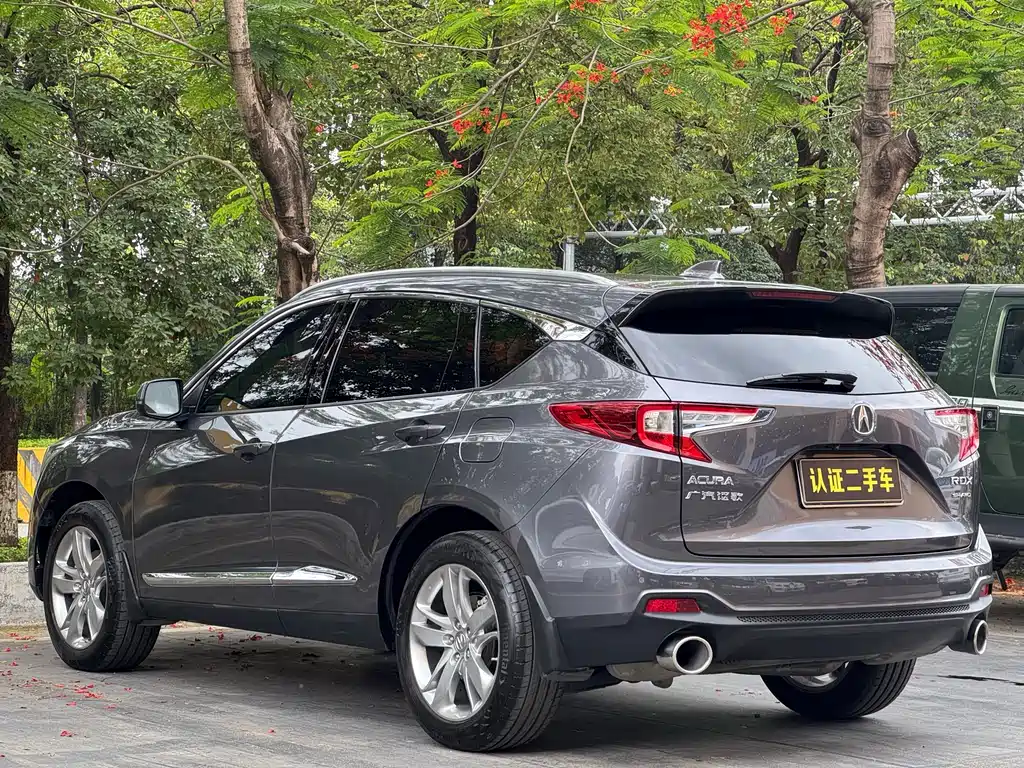 Acura RDX 2.0 T Diamond Enjoyment SH-AWD CN-V
