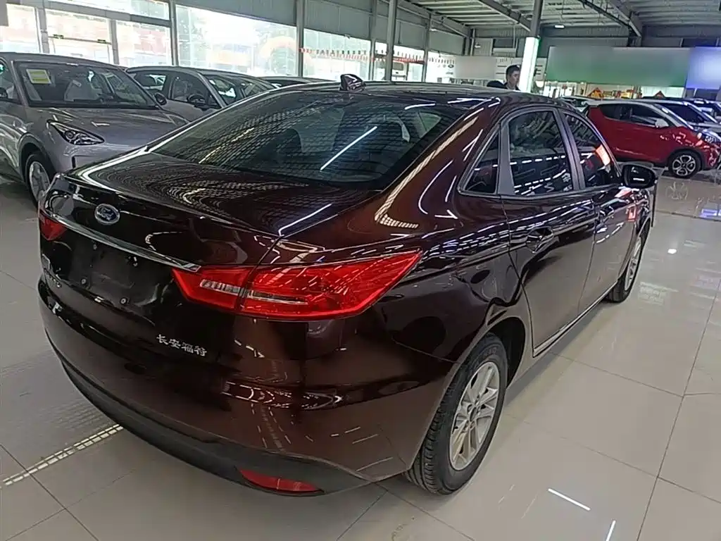 Escort 1.5 L Manual Quality Enjoyment