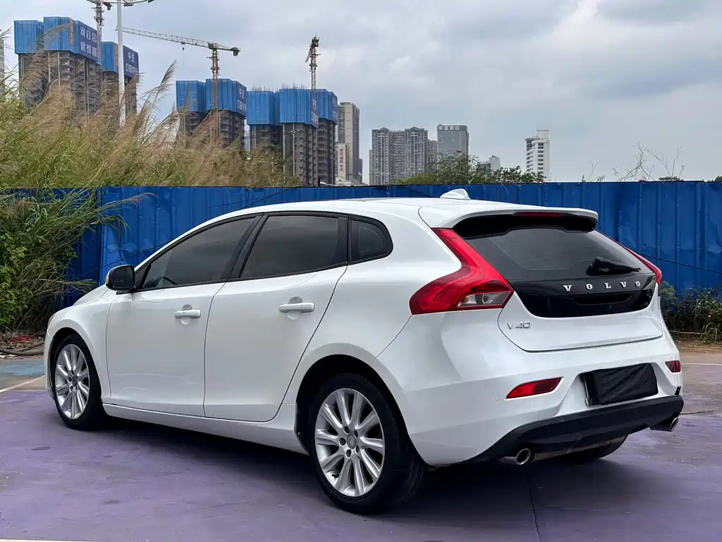 Volvo V40 1.6 T Smart Ease