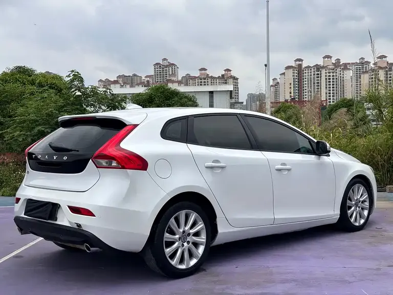 Volvo V40 1.6 T Smart Ease