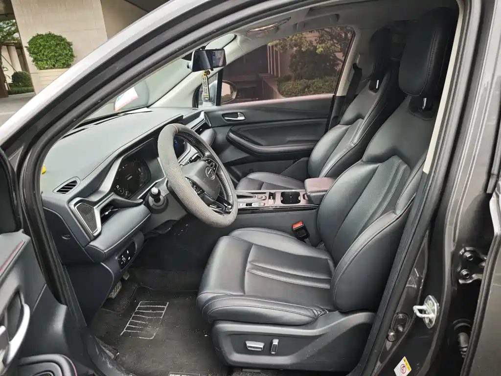 GAC Trumpchi GS4 270 T Auto Connected Tech