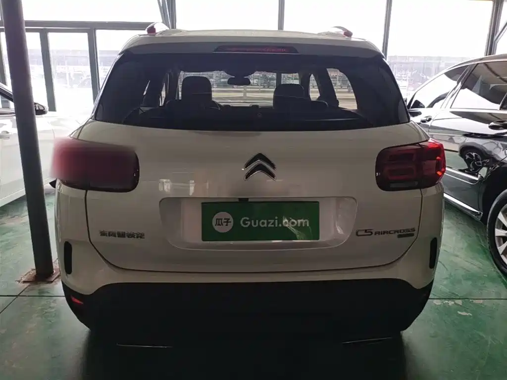 C5 Aircross 380 THP Luxury