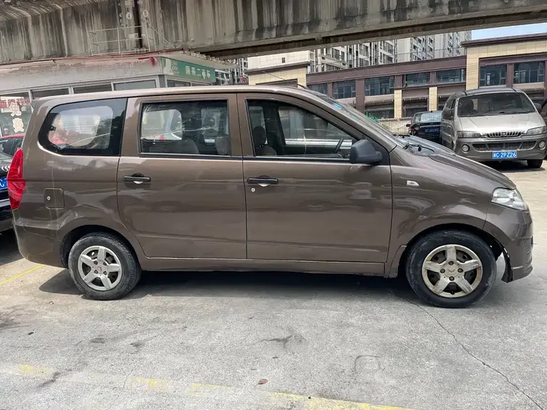 Wuling Hongguang 1.2 L S Basic CN-V