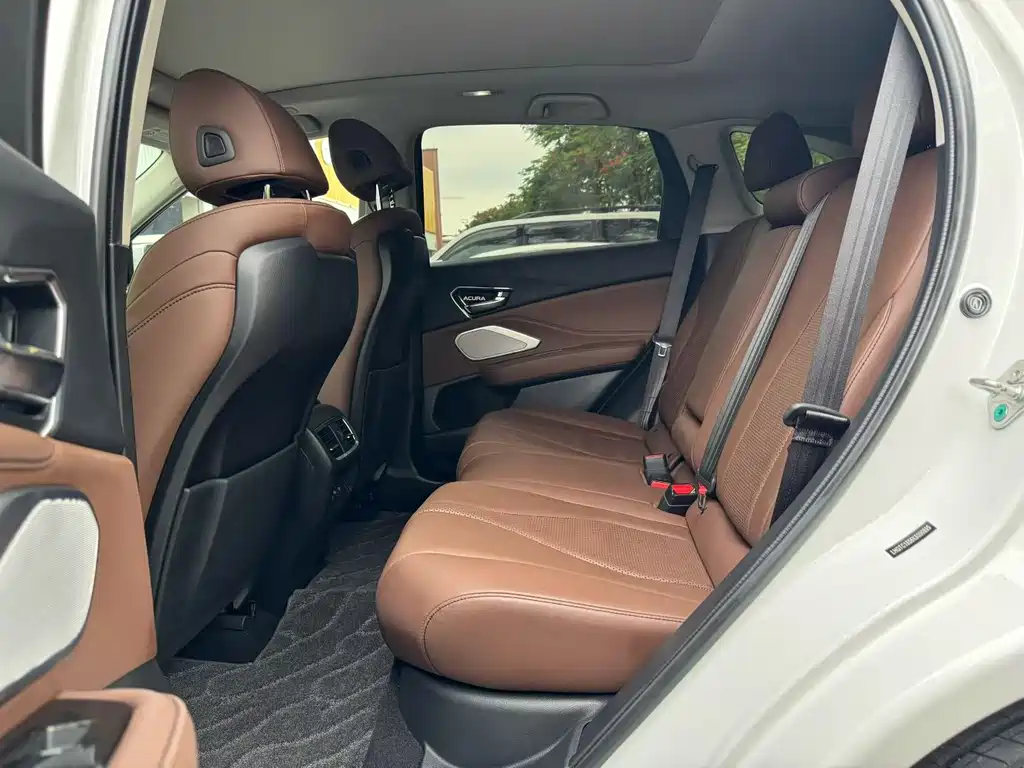 Acura RDX 2.0 T Premium CN-V