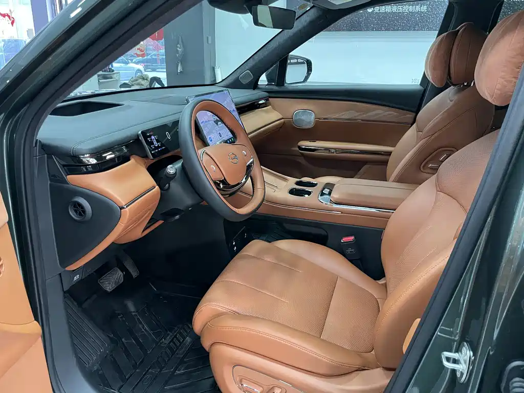 Trumpchi Xiangwang S7 180 km Ultra 4 WD Lidar