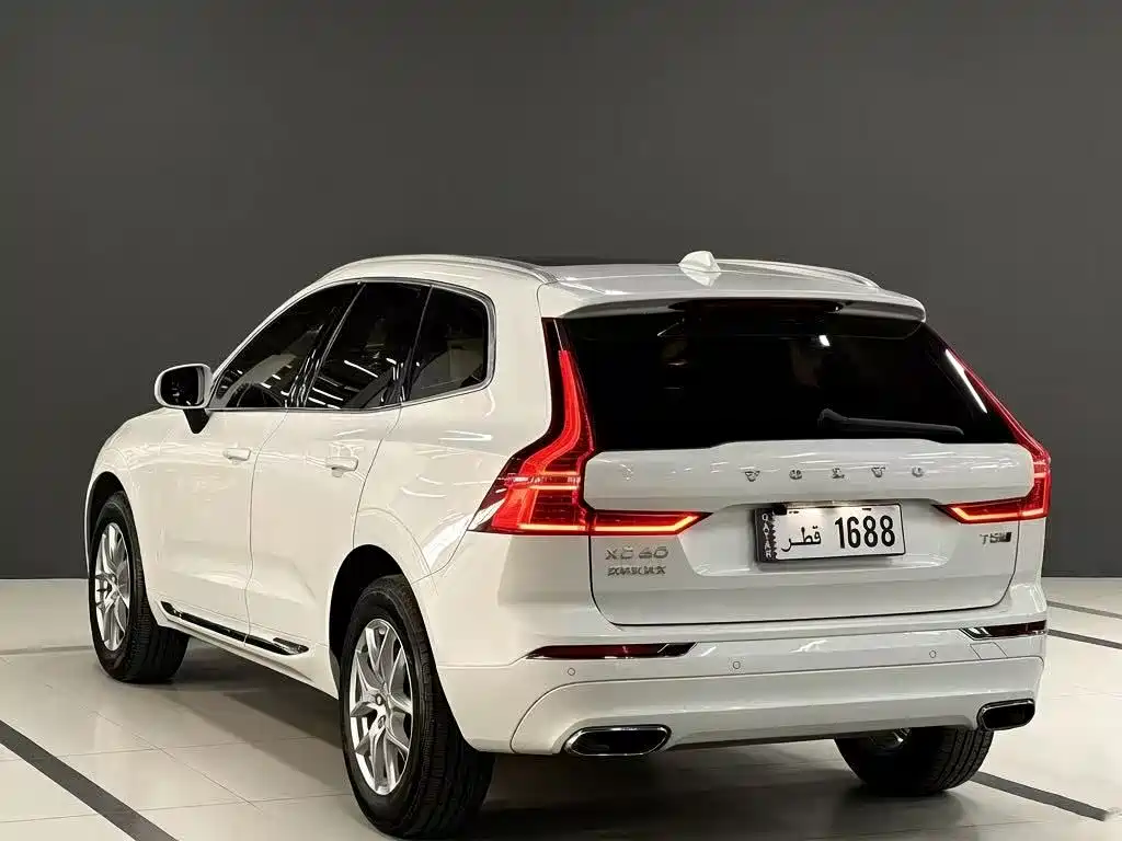 Volvo XC60 T5 4 WD Smart Ease Luxury