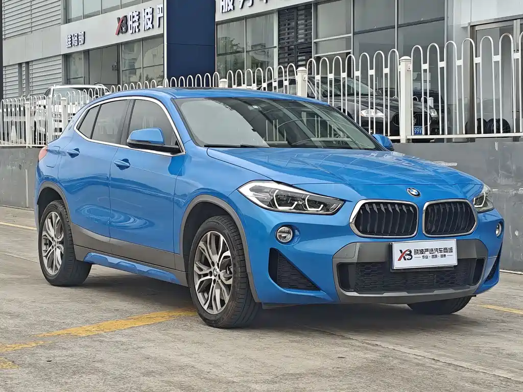 BMW X2 (Import) sDrive25 i Leading M Offroad Package CN-VI
