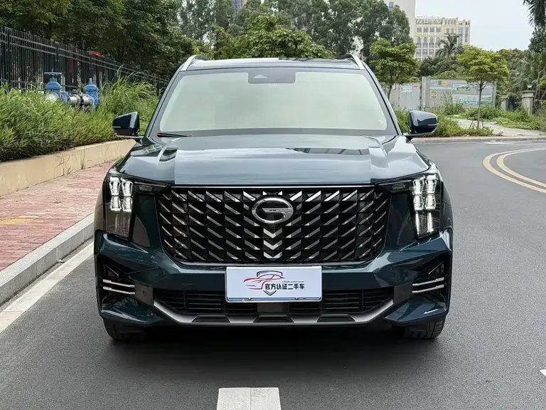 GAC Trumpchi GS8 Navigator Series 2.0 TGDI 2 WD Luxury Connected (7-seat)