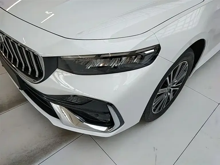 Geely Xingrui Oriental Shine 1.5 TD Soaring