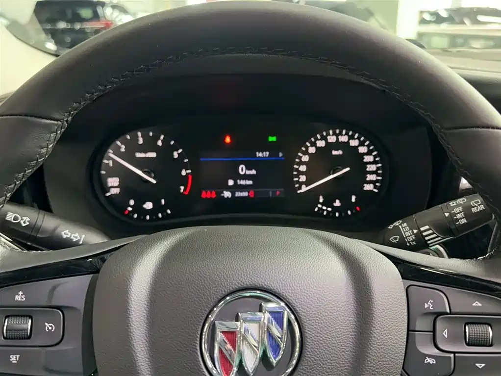 Enclave 28 T 2 WD Luxury