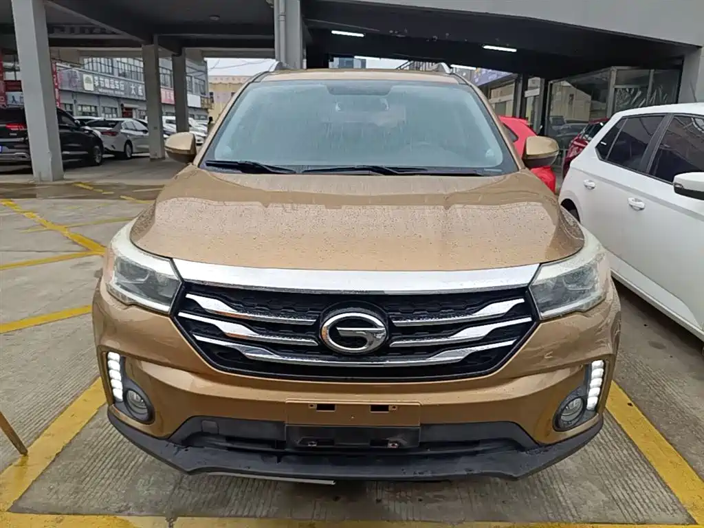 GAC Trumpchi GS4 200 T G-DCT Elite