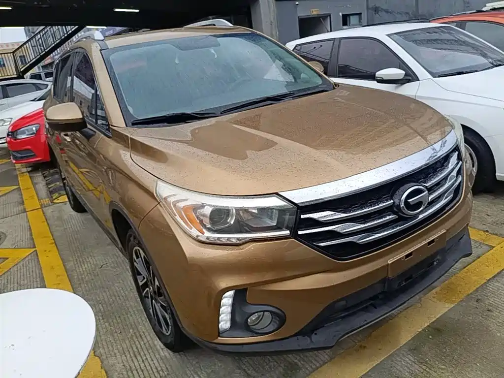 GAC Trumpchi GS4 200 T G-DCT Elite