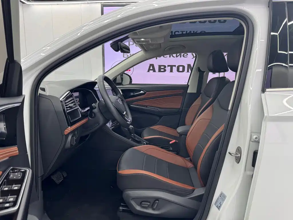 Jetta VS7 280 TSI Auto Glory