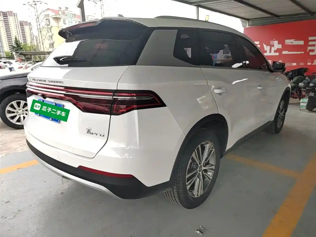 Song Pro 1.5 T Auto Luxury