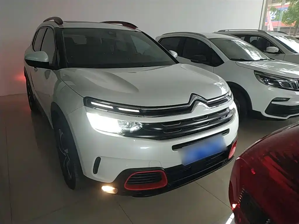 C5 Aircross 380 THP Luxury