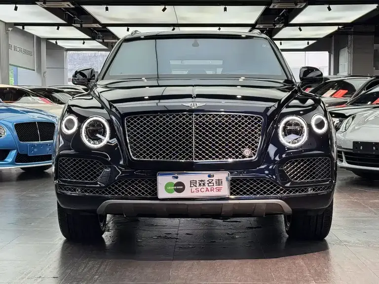 Bentley Bentayga 6.0 T Standard