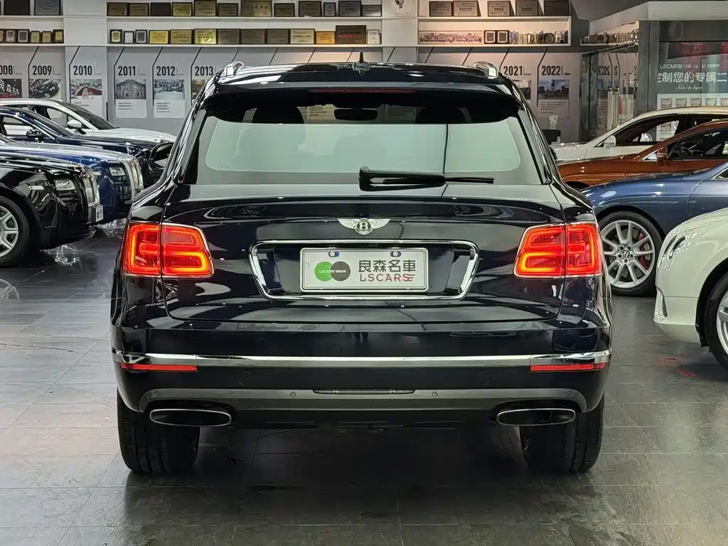 Bentayga 6.0 T Standard