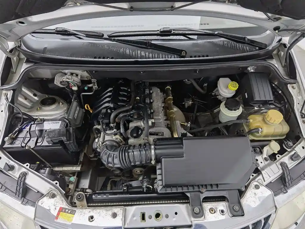 Wuling Hongguang 1.2 L Standard CN-IV