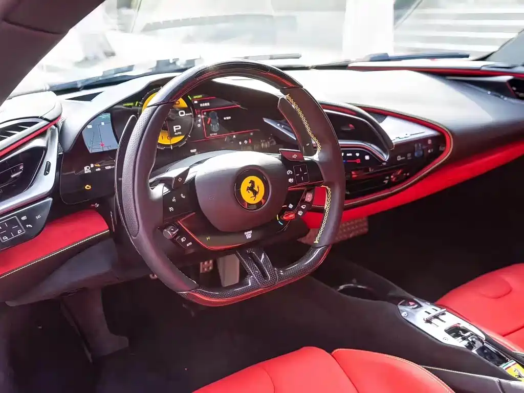 SF90 3.9 T V8 Stradale