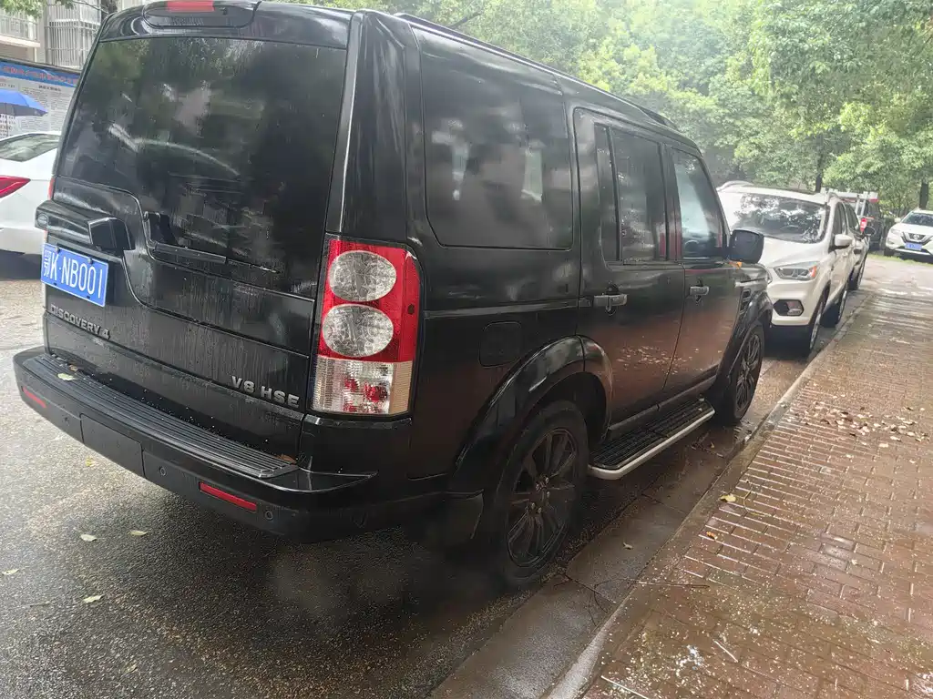 Discovery 5.0 V8 SE