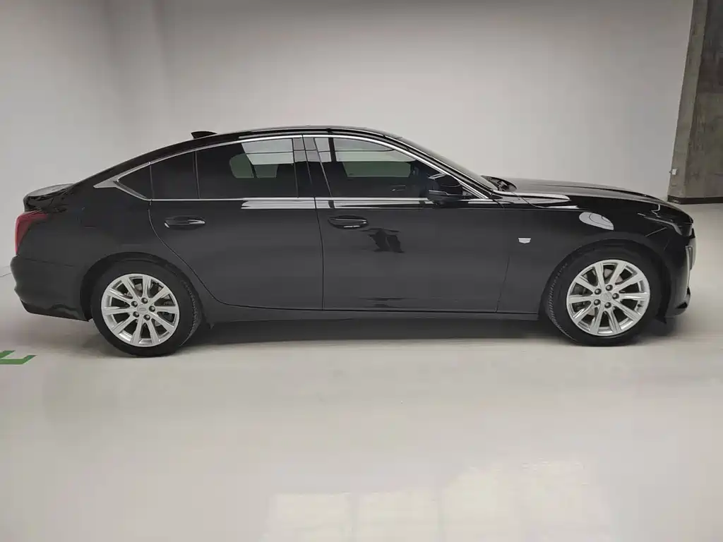 Cadillac CT5 Facelift 28 T Tech