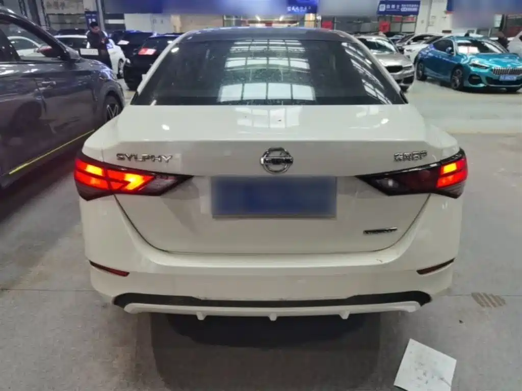 Sylphy 1.6 L XL CVT Joy