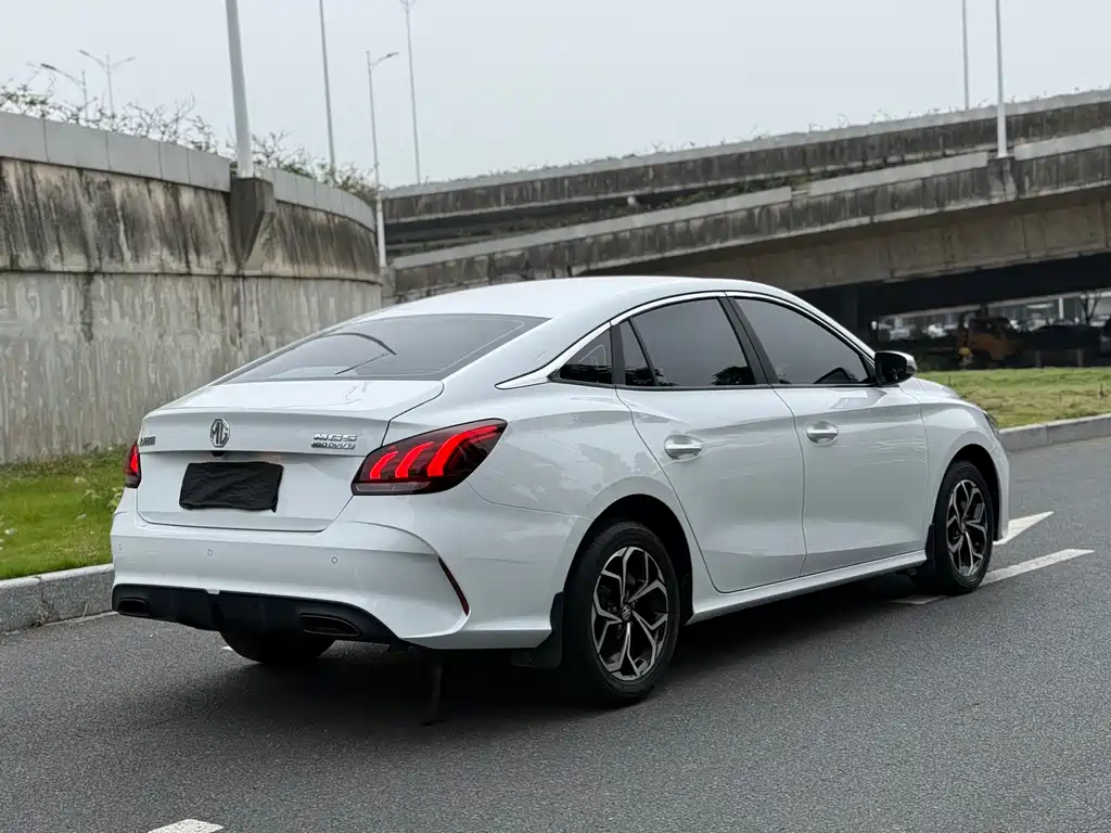 MG5 180 DVVT Manual Youth Style