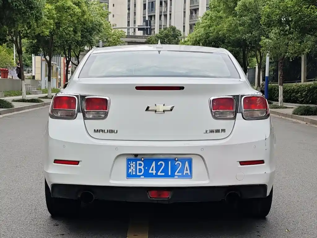 Malibu 2.0 L Auto Luxury