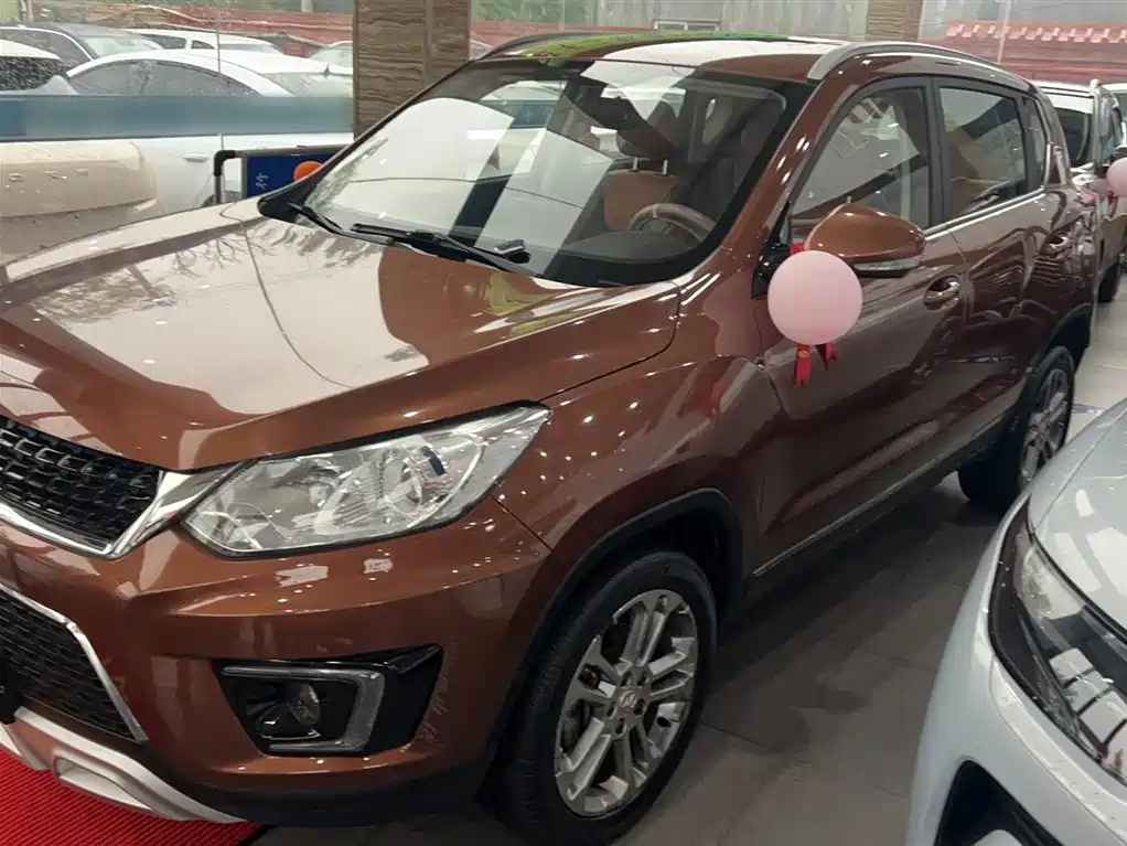Senova X35 1.5 L Auto Luxury