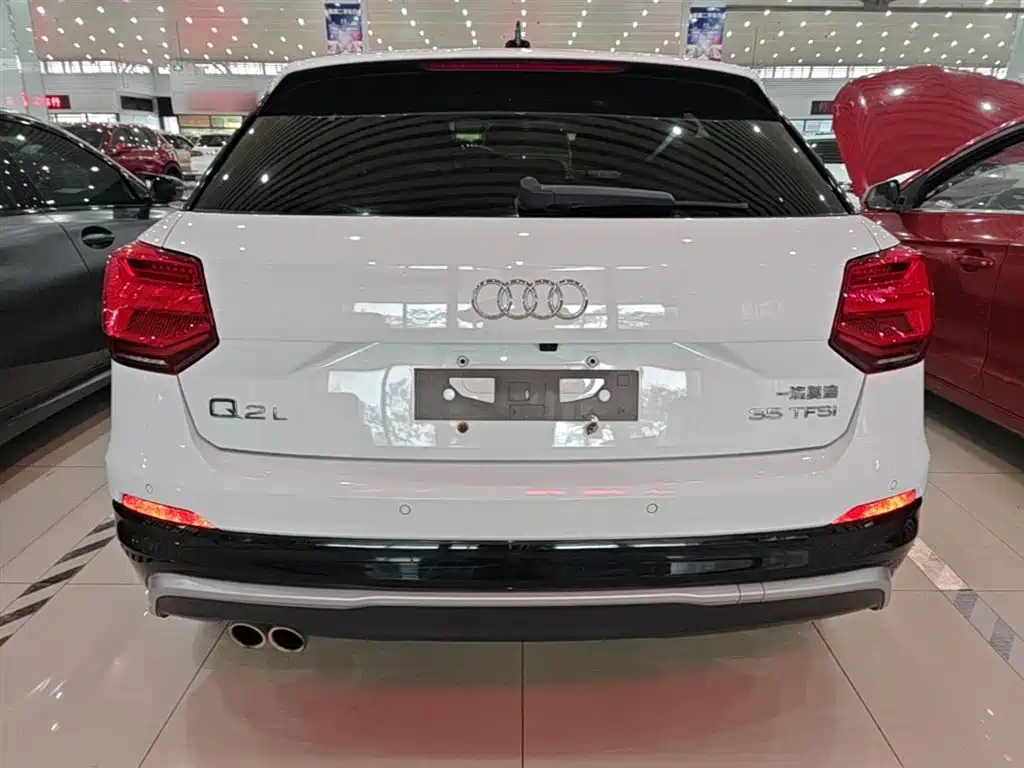 Audi Q2 L 35 TFSI Fashion Dynamic CN-V