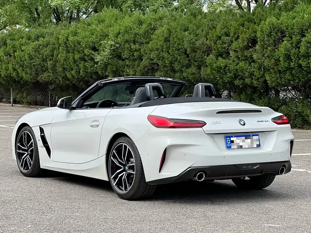 BMW Z4 sDrive 25 i M Sport Package