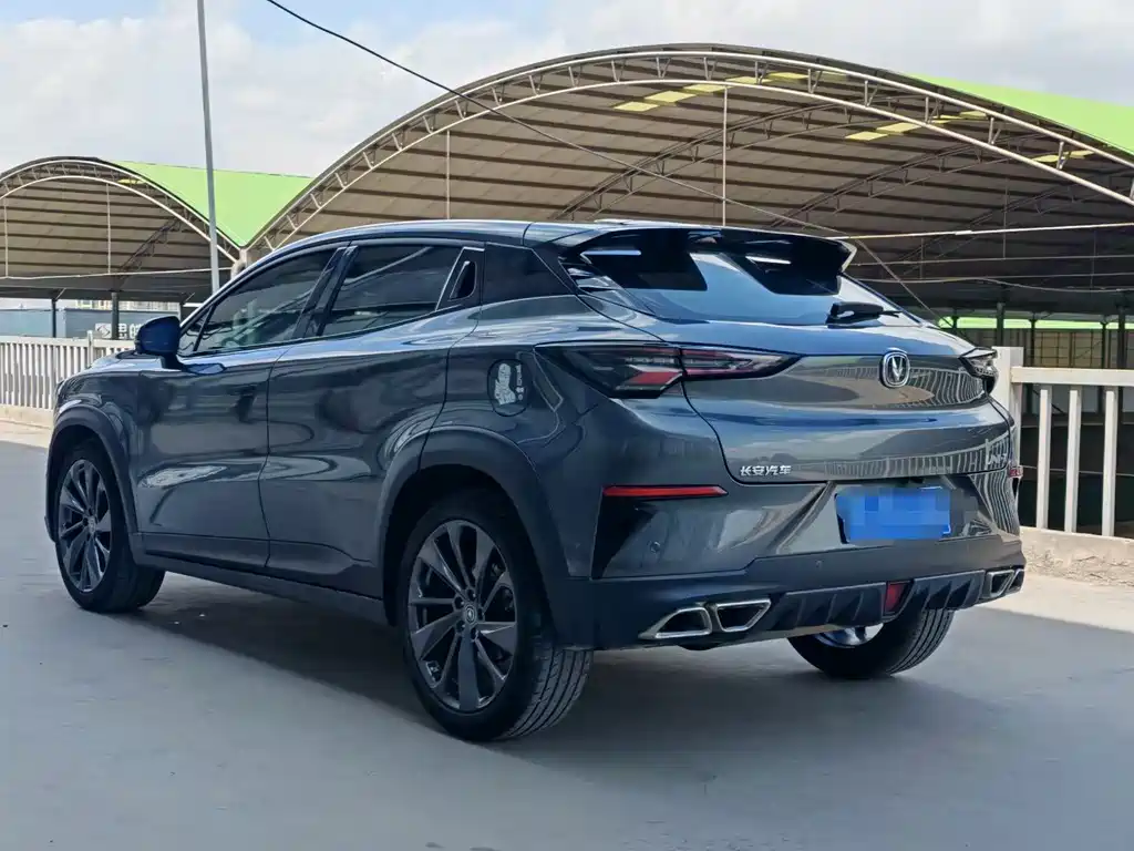 Changan UNI-T 1.5 T Flagship