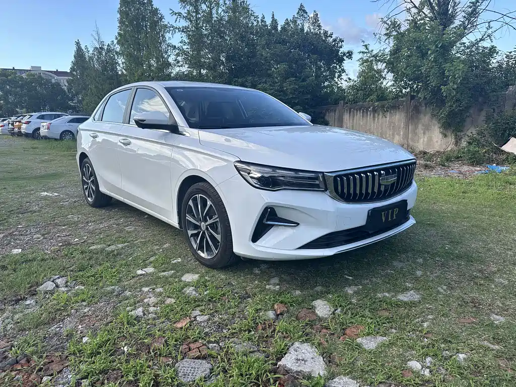 Emgrand 帝豪 2026款 400万纪念款 1.5 L CVT超越型