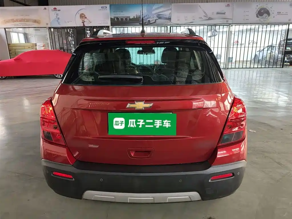 Tracker 1.4 T Auto 2 WD Luxury