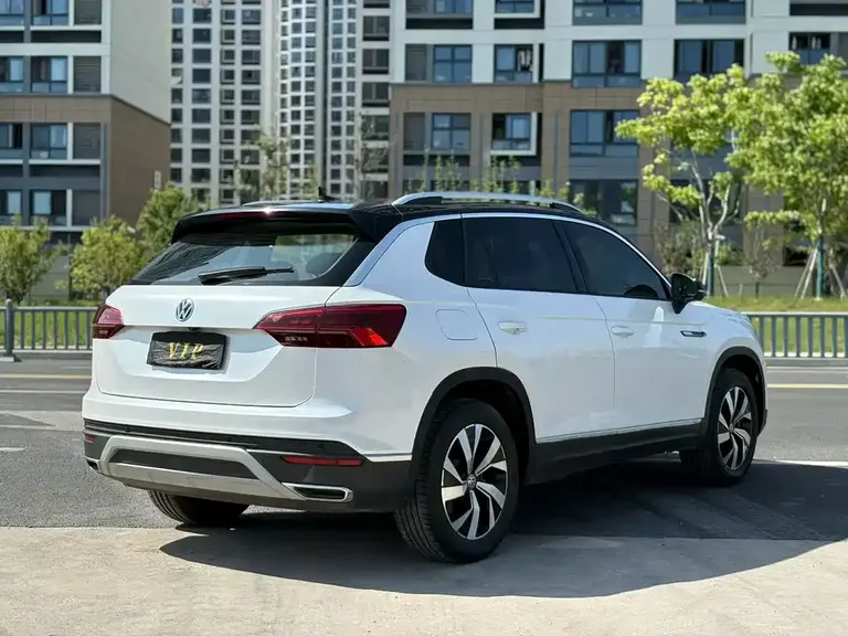 Volkswagen Tayron 330 TSI 2 WD Luxury Connected Plus