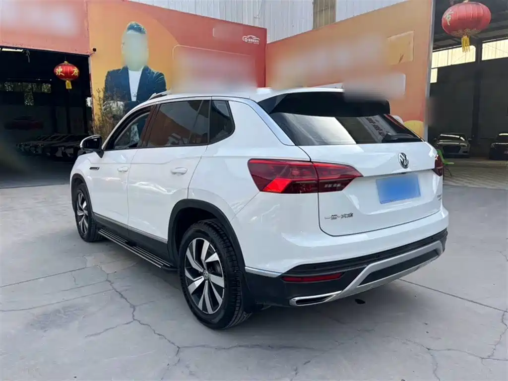 Tayron 330 TSI 2 WD Luxury Connected