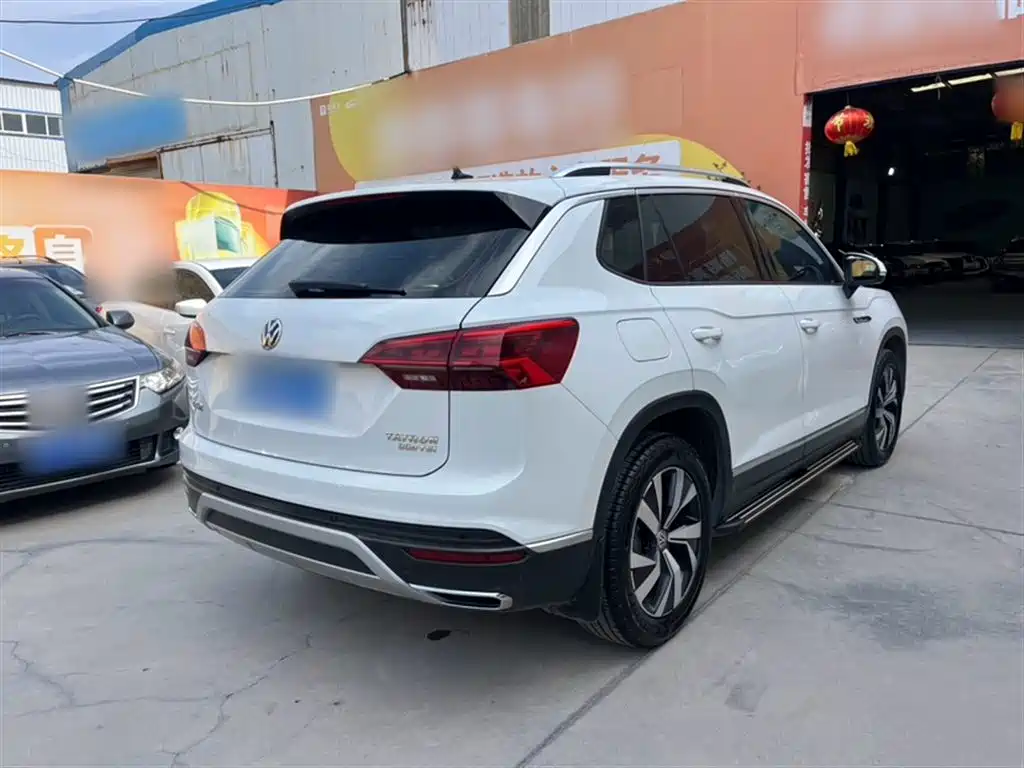 Tayron 330 TSI 2 WD Luxury Connected