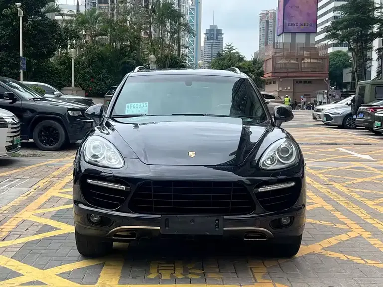 Porsche Cayenne Cayenne Turbo 4.8 T