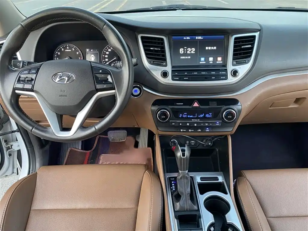 Tucson 1.6 T DCT 2 WD Intelligent