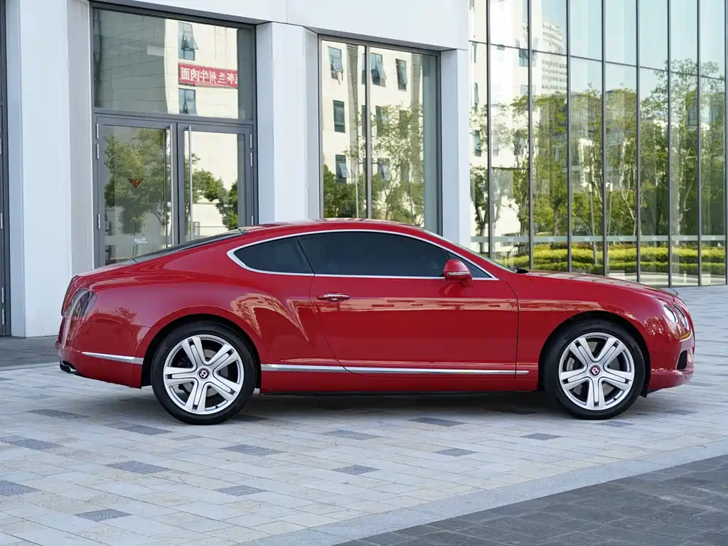 Continental GT 4.0 T GT V8