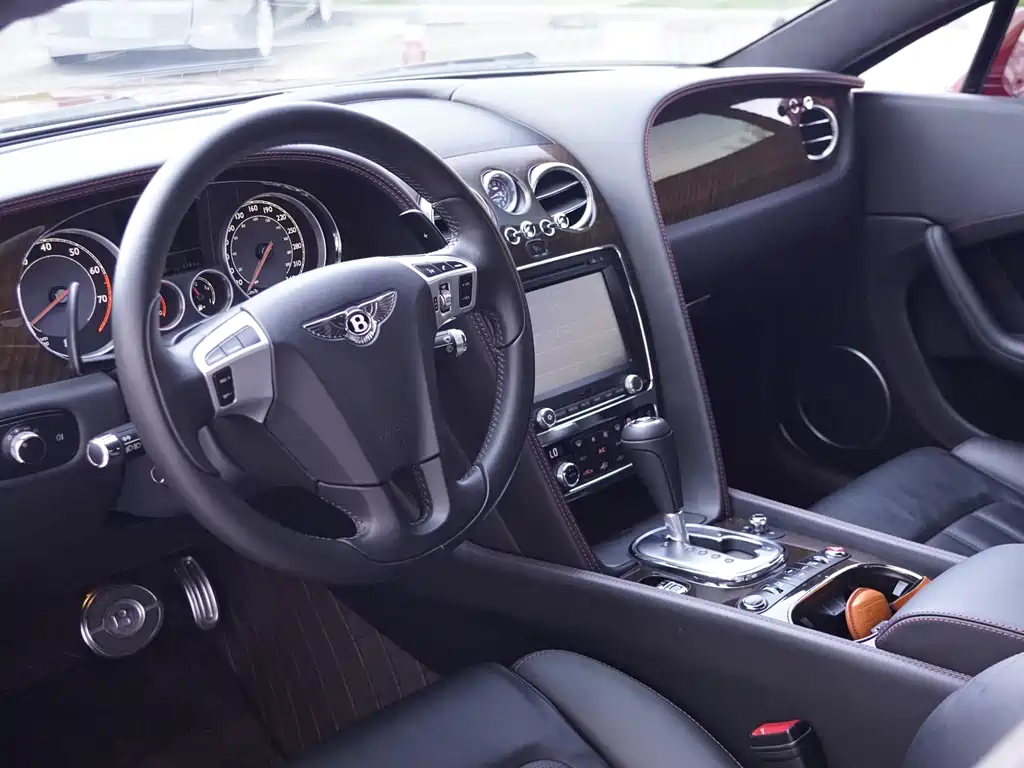 Continental GT 4.0 T GT V8