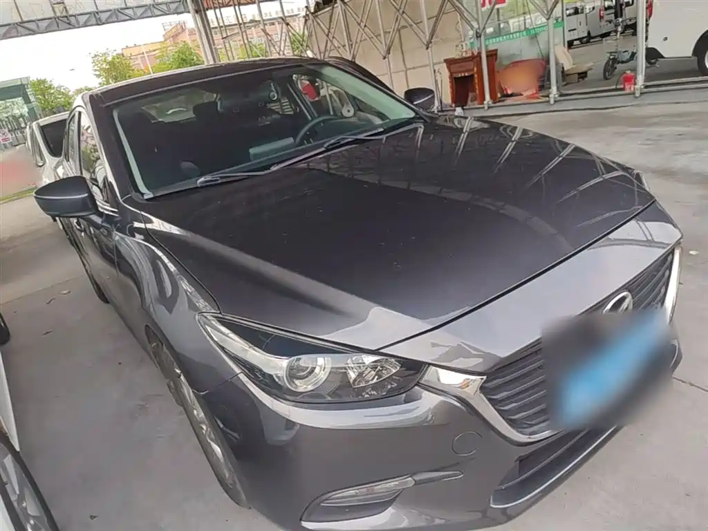 Mazda 3 Axela Sedan 1.5 L Auto Comfort CN-V