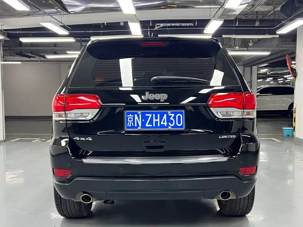 Grand Cherokee (Import) 3.6 L Elite Navigation
