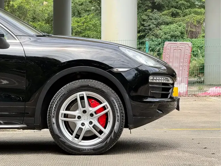 Porsche Cayenne Cayenne S 4.8 L