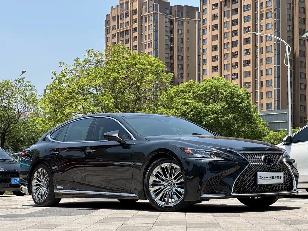 Lexus LS 500 h Executive CN-V