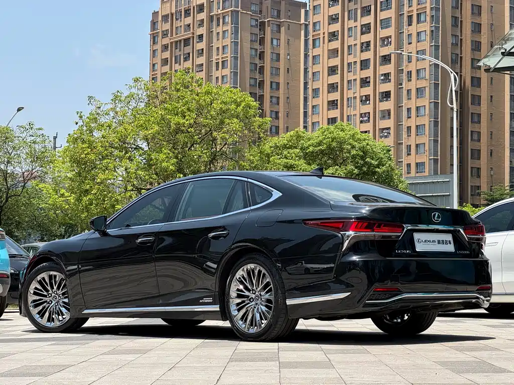 Lexus LS 500 h Executive CN-V