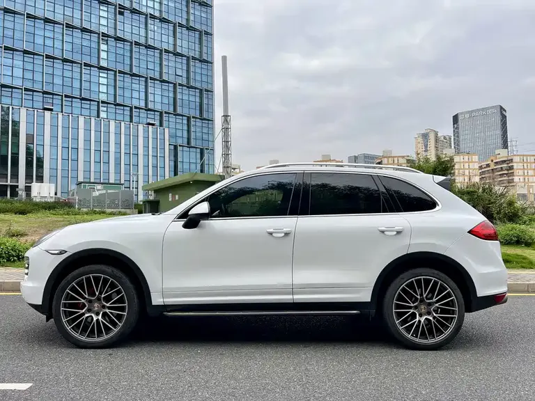 Porsche Cayenne Cayenne 3.0 T