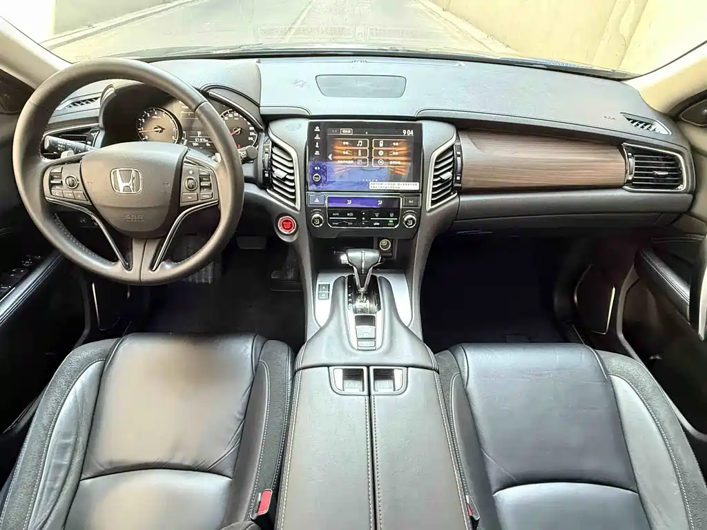 Avancier 240 TURBO 2 WD Comfort Enjoyment