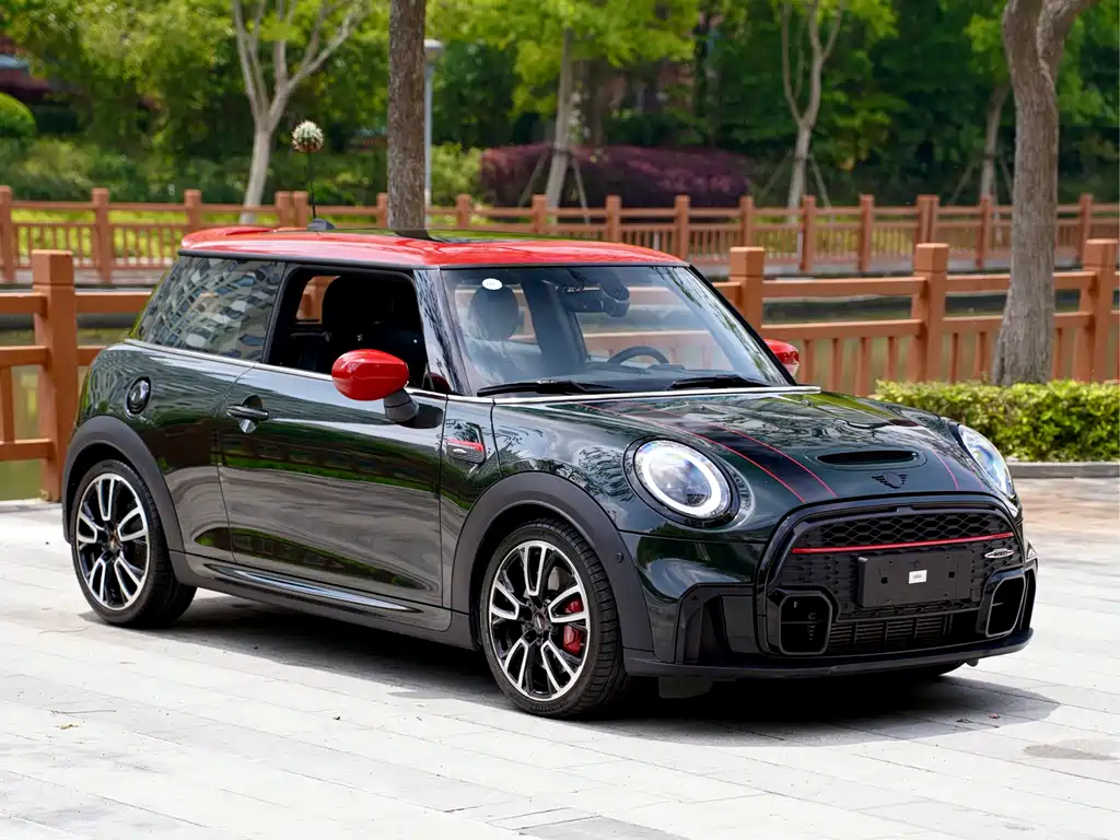 MINI JCW 2.0 T JOHN COOPER WORKS ALL-IN
