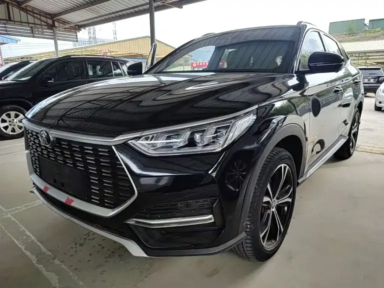 BYD Song PLUS 1.5 T Auto Distinguished
